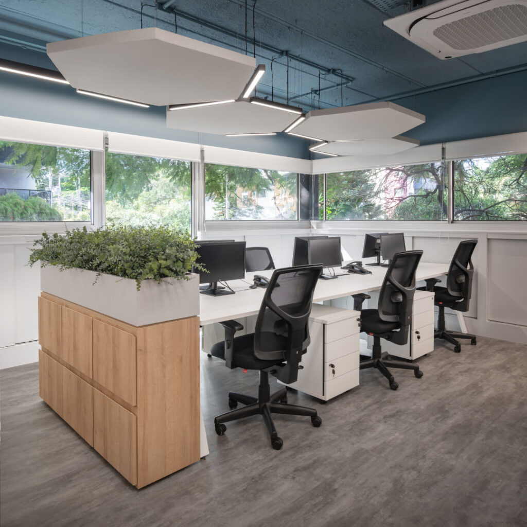 PORTFOLIO WALL IN (2)